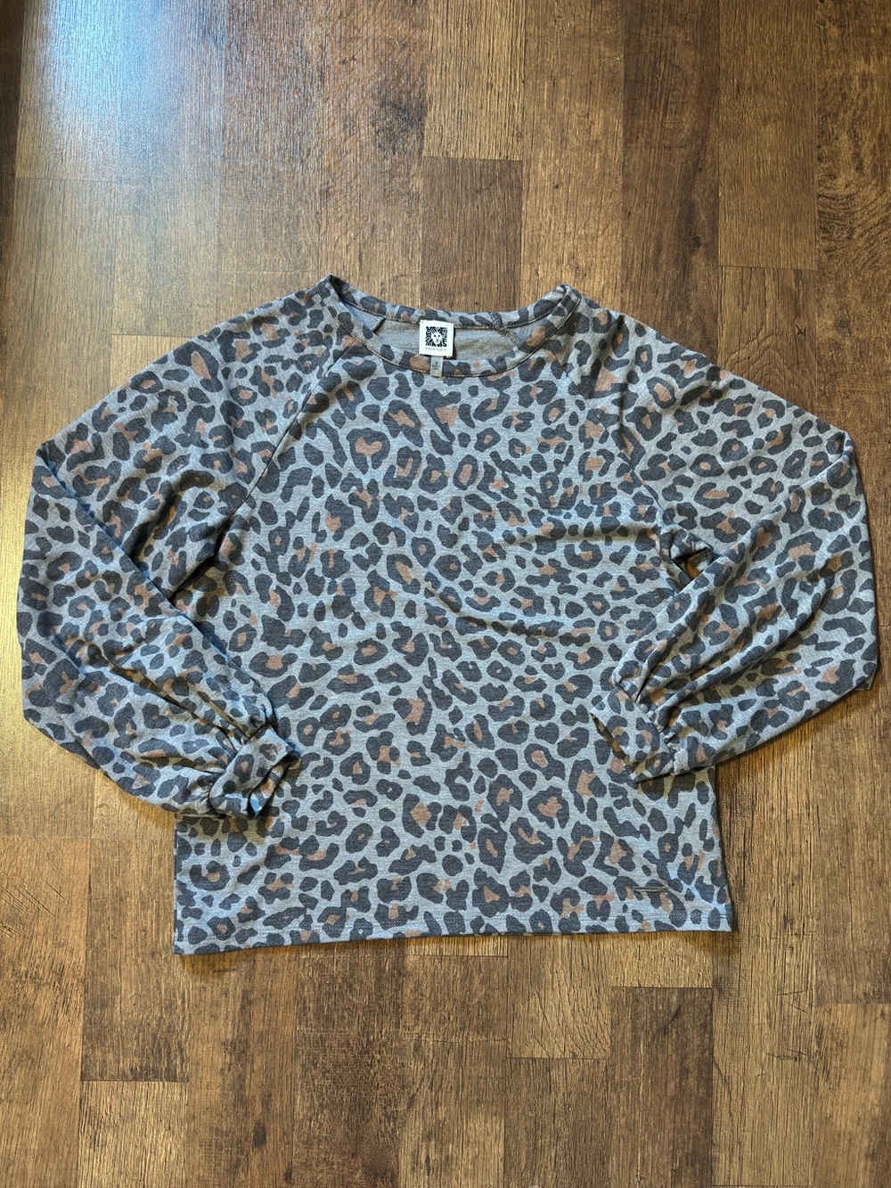 Anne Klein Cheetah Print Long Sleeve Blouse Size Medium